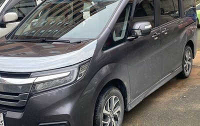 Honda Stepwgn IV, 2019 год, 2 750 000 рублей, 1 фотография