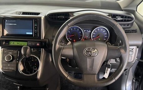 Toyota Wish II, 2016 год, 1 010 000 рублей, 9 фотография