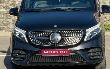 Mercedes-Benz V-Класс, 2020 год, 7 990 000 рублей, 1 фотография