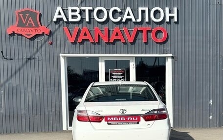 Toyota Camry, 2016 год, 2 370 000 рублей, 6 фотография