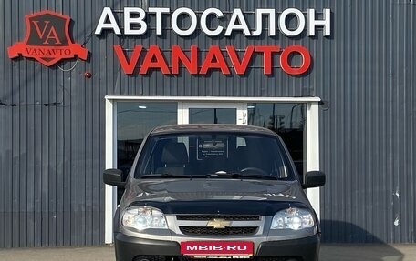 Chevrolet Niva I рестайлинг, 2017 год, 670 000 рублей, 2 фотография