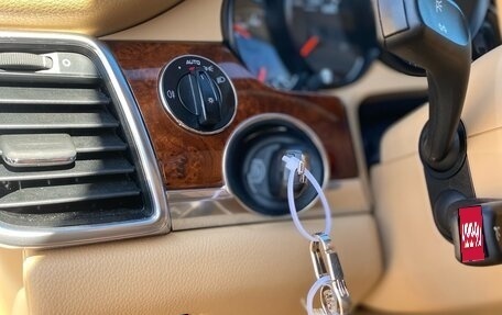 Porsche Panamera II рестайлинг, 2012 год, 2 890 000 рублей, 36 фотография
