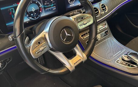 Mercedes-Benz E-Класс, 2018 год, 3 300 000 рублей, 12 фотография
