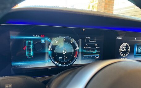 Mercedes-Benz E-Класс, 2018 год, 3 300 000 рублей, 13 фотография
