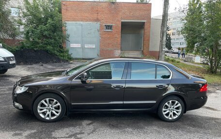 Skoda Superb III рестайлинг, 2012 год, 1 190 000 рублей, 4 фотография