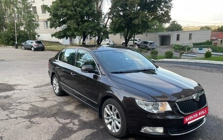 Skoda Superb III рестайлинг, 2012 год, 1 190 000 рублей, 8 фотография