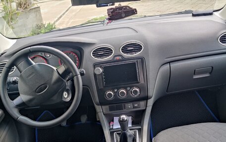 Ford Focus II рестайлинг, 2006 год, 550 000 рублей, 10 фотография