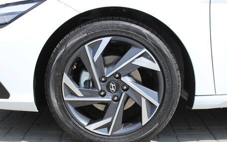 Hyundai Elantra, 2024 год, 2 649 000 рублей, 9 фотография