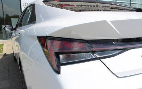 Hyundai Elantra, 2024 год, 2 649 000 рублей, 12 фотография