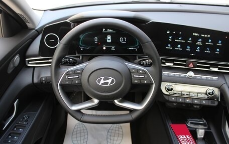 Hyundai Elantra, 2024 год, 2 649 000 рублей, 15 фотография
