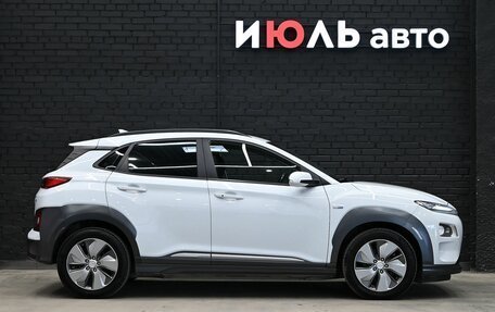 Hyundai Kona I, 2019 год, 2 545 000 рублей, 9 фотография