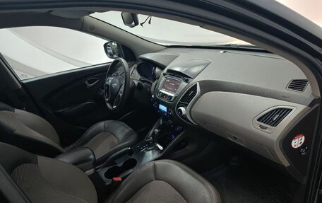 Hyundai ix35 I рестайлинг, 2011 год, 1 070 000 рублей, 17 фотография
