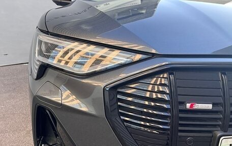 Audi e-tron Sportback I, 2022 год, 3 790 000 рублей, 7 фотография