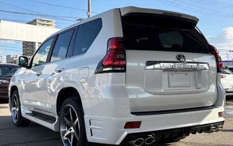 Toyota Land Cruiser Prado 150 рестайлинг 2, 2022 год, 3 656 000 рублей, 5 фотография