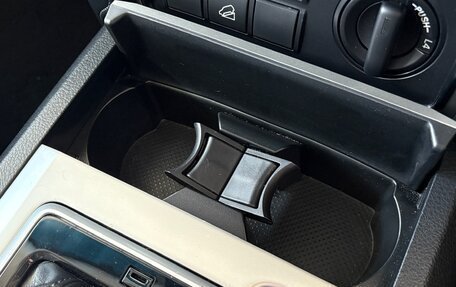 Toyota Land Cruiser Prado 150 рестайлинг 2, 2022 год, 3 656 000 рублей, 23 фотография