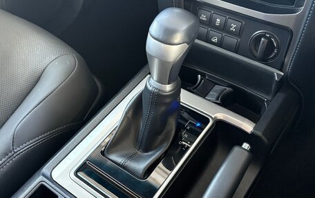 Toyota Land Cruiser Prado 150 рестайлинг 2, 2022 год, 3 656 000 рублей, 24 фотография