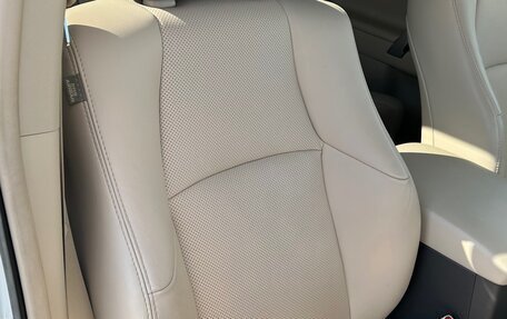 Toyota Land Cruiser Prado 150 рестайлинг 2, 2020 год, 3 280 000 рублей, 16 фотография