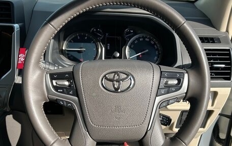 Toyota Land Cruiser Prado 150 рестайлинг 2, 2020 год, 3 280 000 рублей, 20 фотография