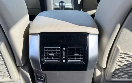 Toyota Land Cruiser Prado 150 рестайлинг 2, 2020 год, 3 280 000 рублей, 37 фотография