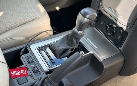 Toyota Land Cruiser Prado 150 рестайлинг 2, 2020 год, 3 280 000 рублей, 26 фотография