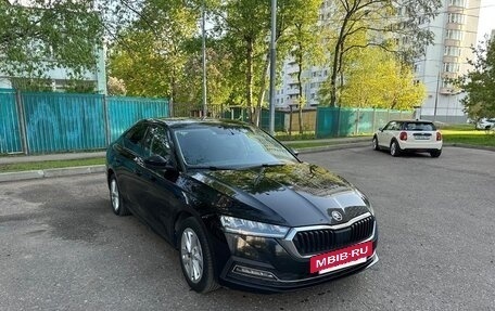 Skoda Octavia IV, 2021 год, 2 250 000 рублей, 2 фотография