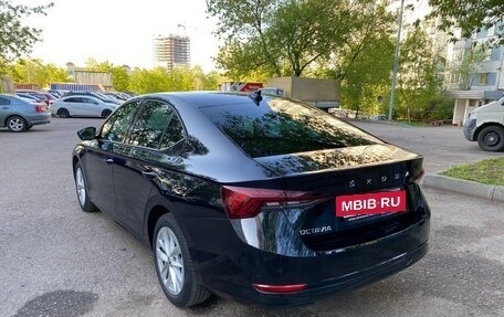 Skoda Octavia IV, 2021 год, 2 250 000 рублей, 5 фотография