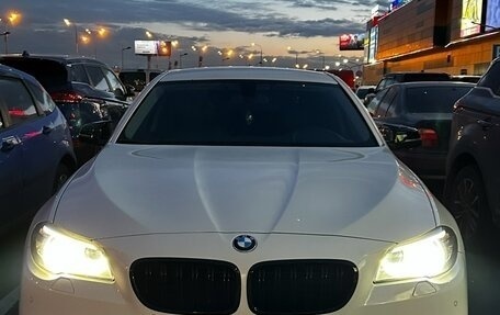BMW 5 серия, 2014 год, 1 900 000 рублей, 6 фотография