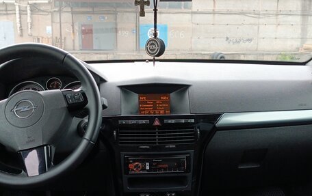 Opel Astra H, 2011 год, 650 000 рублей, 8 фотография