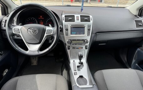 Toyota Avensis III рестайлинг, 2012 год, 1 490 000 рублей, 12 фотография