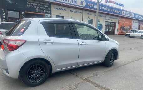 Toyota Vitz, 2019 год, 1 300 000 рублей, 8 фотография