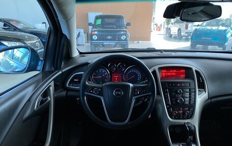 Opel Astra J, 2011 год, 829 000 рублей, 11 фотография