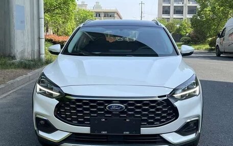 Ford Focus IV, 2021 год, 1 570 000 рублей, 2 фотография