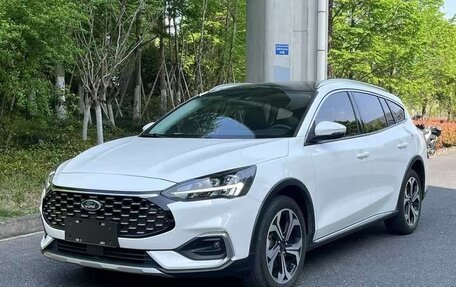 Ford Focus IV, 2021 год, 1 570 000 рублей, 3 фотография