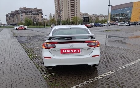 Honda Civic, 2022 год, 2 400 000 рублей, 3 фотография