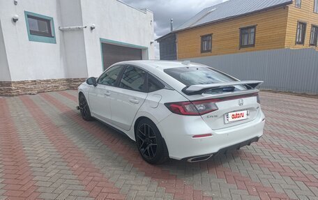 Honda Civic, 2022 год, 2 400 000 рублей, 13 фотография