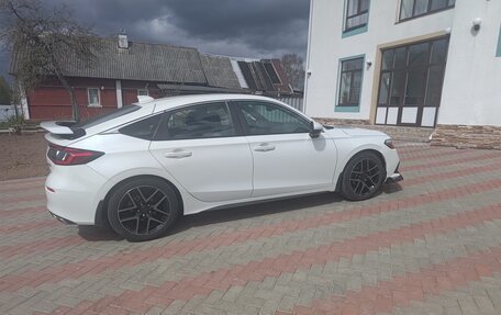 Honda Civic, 2022 год, 2 400 000 рублей, 14 фотография