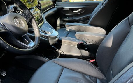 Mercedes-Benz V-Класс, 2020 год, 7 990 000 рублей, 15 фотография