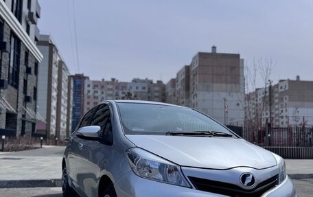 Toyota Vitz, 2013 год, 650 000 рублей, 10 фотография