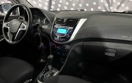 Hyundai Solaris II рестайлинг, 2013 год, 865 000 рублей, 21 фотография