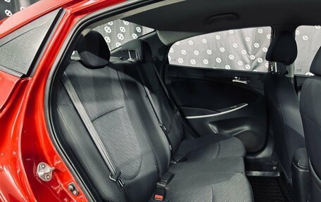 Hyundai Solaris II рестайлинг, 2013 год, 865 000 рублей, 17 фотография