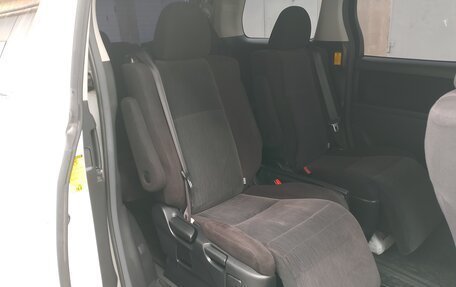 Toyota Vellfire I, 2012 год, 1 500 000 рублей, 12 фотография