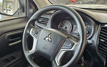 Mitsubishi L200 IV рестайлинг, 2022 год, 3 770 000 рублей, 23 фотография