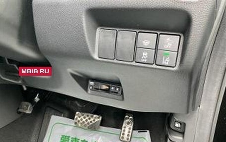 Honda Shuttle II, 2020 год, 910 000 рублей, 11 фотография