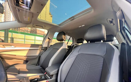 Volkswagen Golf VIII, 2021 год, 1 695 000 рублей, 22 фотография