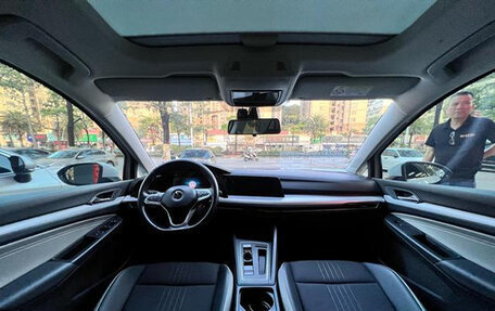 Volkswagen Golf VIII, 2021 год, 1 695 000 рублей, 12 фотография