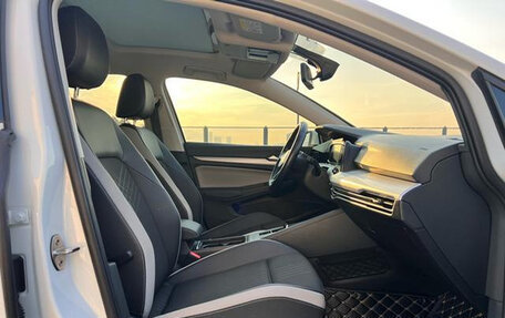 Volkswagen Golf VIII, 2021 год, 1 695 000 рублей, 26 фотография