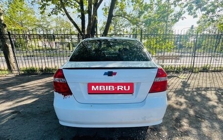 Chevrolet Aveo III, 2011 год, 630 000 рублей, 2 фотография