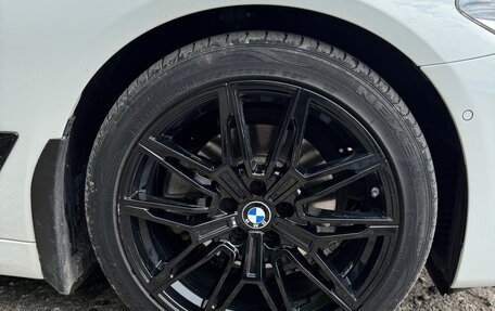 BMW 5 серия, 2017 год, 3 300 000 рублей, 10 фотография