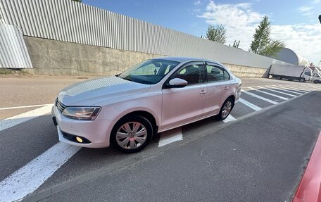 Volkswagen Jetta VI, 2013 год, 989 000 рублей, 12 фотография