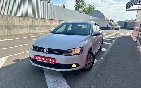 Volkswagen Jetta VI, 2013 год, 989 000 рублей, 15 фотография